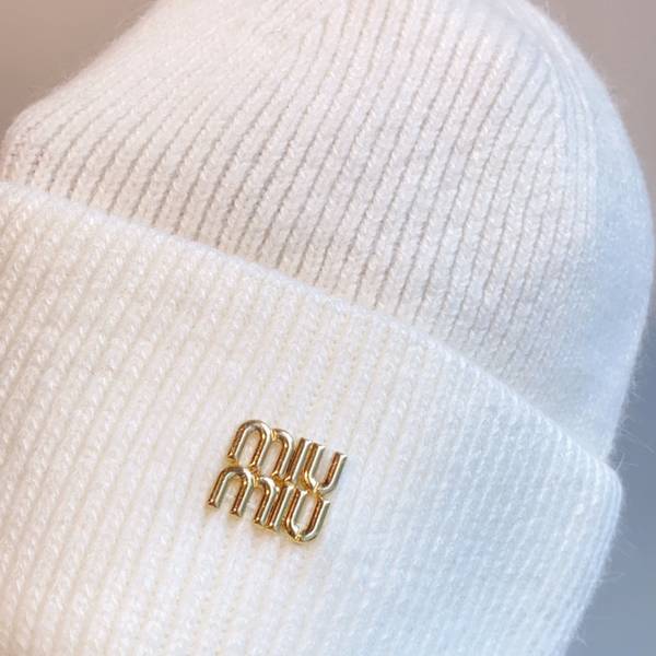 Miu Miu Hat MUH00137